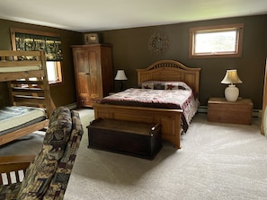 3 Schlafzimmer, Schreibtisch, kostenloses WLAN, Bettwäsche