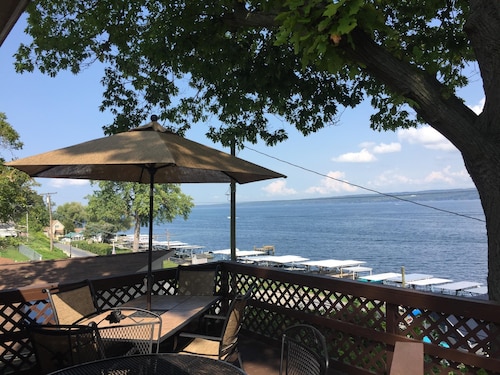 Plum Point Villa - Stunning View In The Heart Of The Finger Lakes!