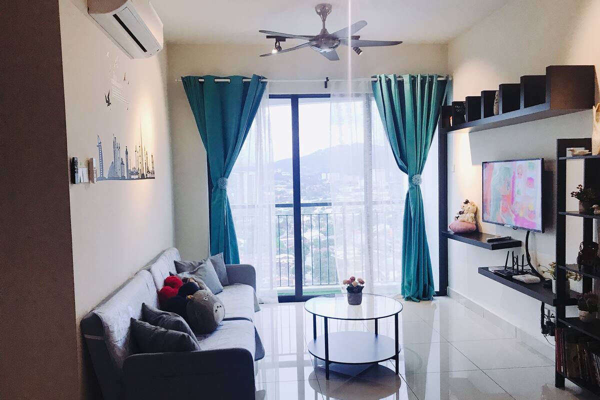 50-inch Smart TV with cable channels, TV