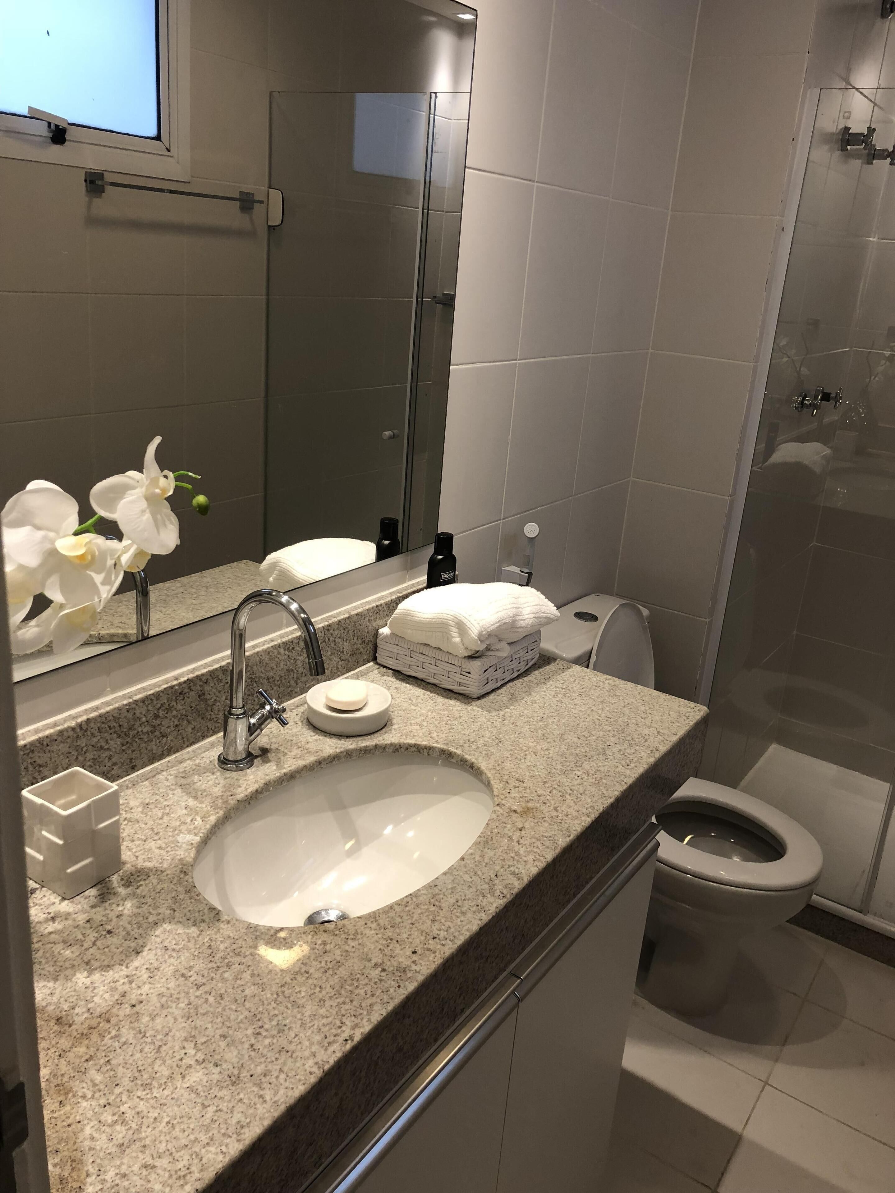 COMPLETE AND SAFE SENSATIONAL COVERAGE IN BARRA DA TIJUCA