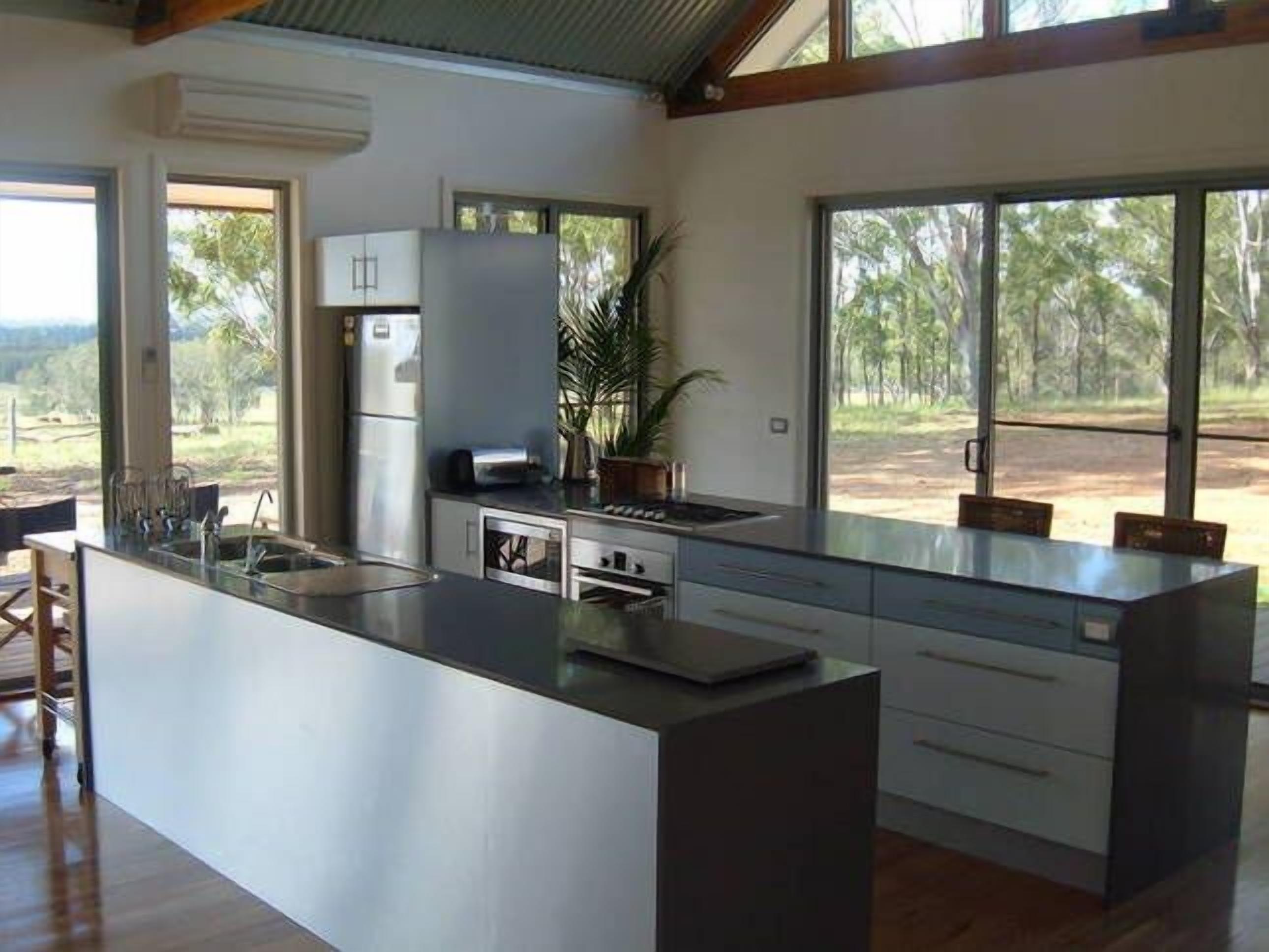 Kookaburra Hideaway Hunter Valley — image 7