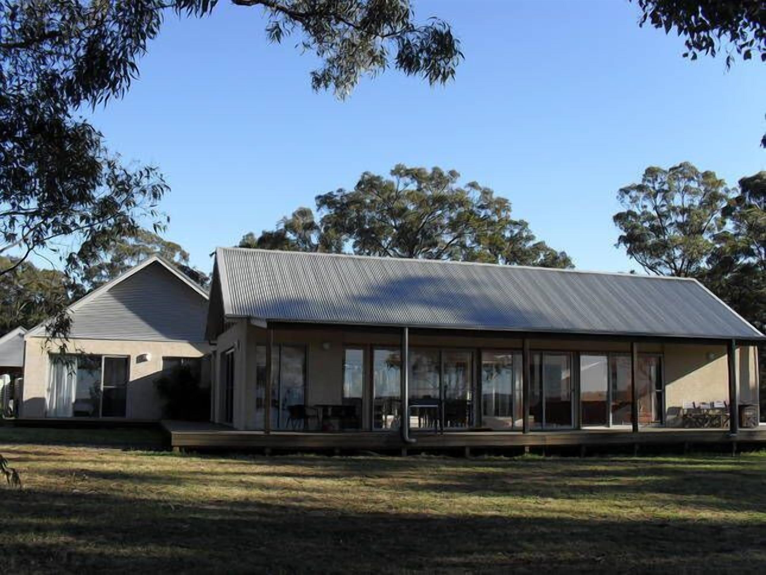 Kookaburra Hideaway Hunter Valley — image 17