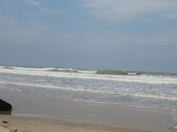 Una spiaggia nelle vicinanze, teli da spiaggia