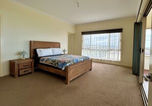 5 chambres, fer et planche Ă repasser, Wi-Fi gratuit, draps fournis