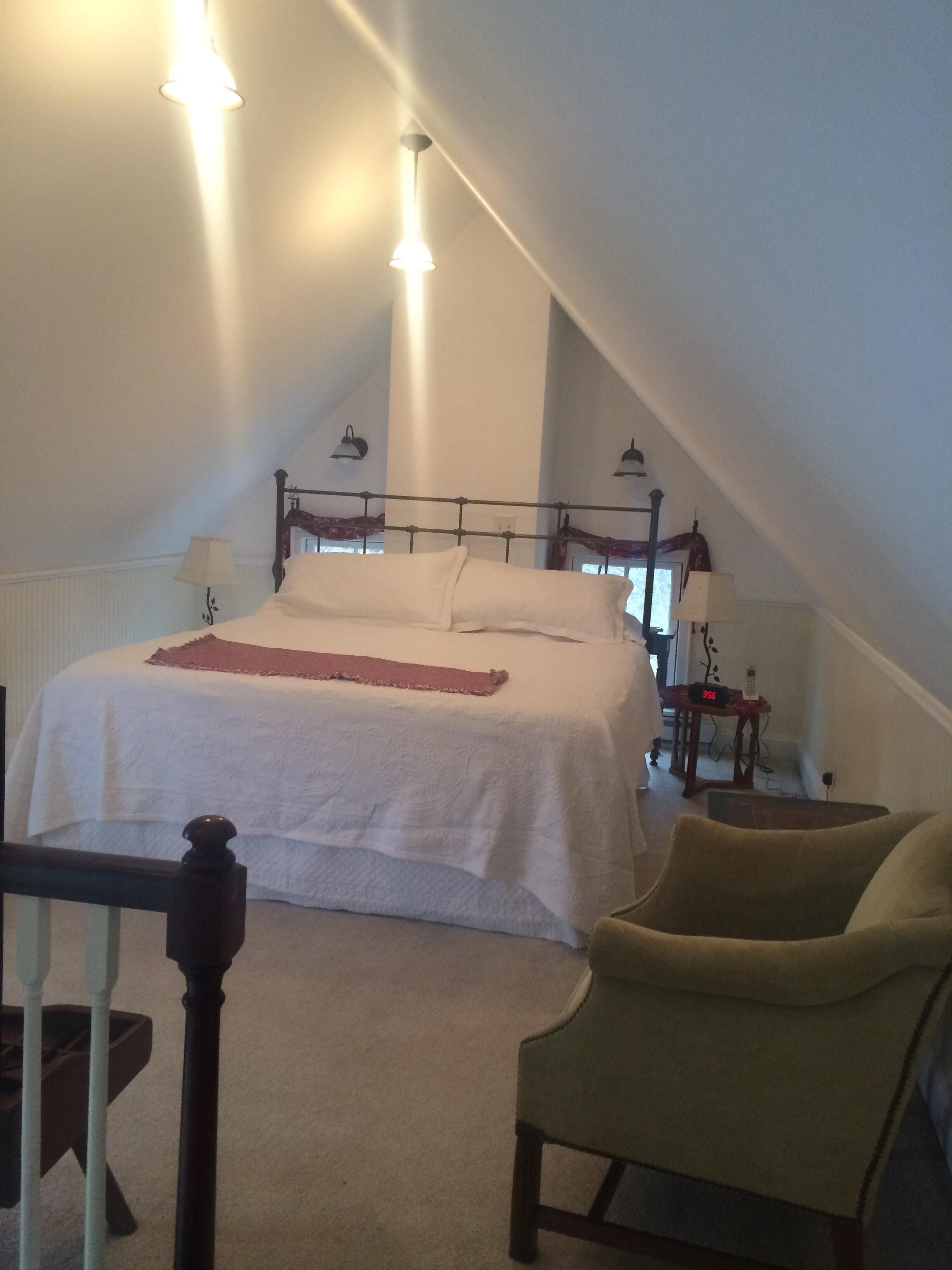 Lovely, Historic, Comfortable House For Visit With Family Or Friends.