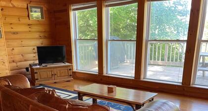 Four Season House - Lake Frontage, privates Dock & mit Kajaks