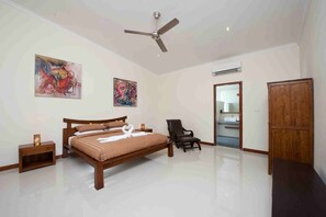 5 chambres, coffres-forts dans les chambres, Wi-Fi gratuit