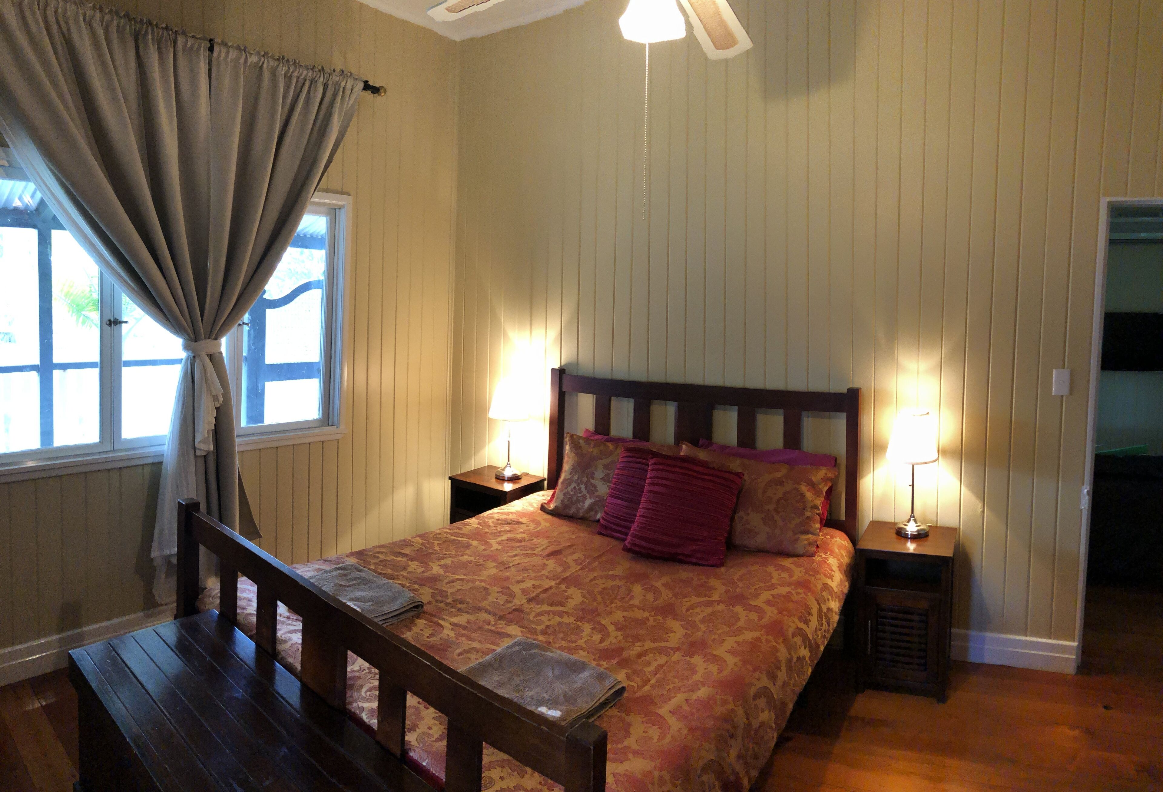 3 Schlafzimmer, Bügeleisen/Bügelbrett, Bettwäsche