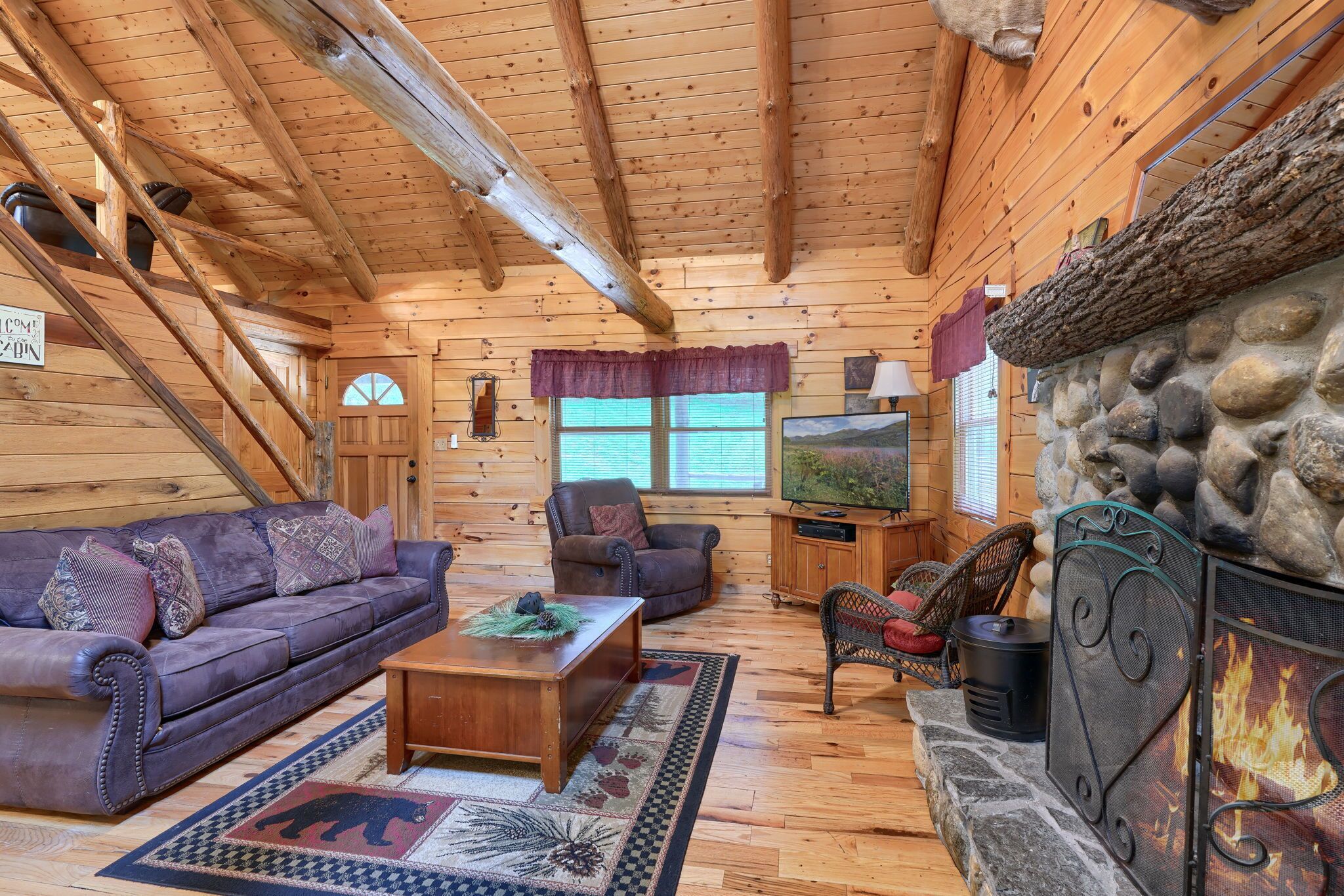 Great cabin with 30 private acres, pond, lower level "saloon style" game room!