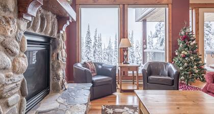 Executive 4-Zimmer-Haus mit eigenem den (für 11 Personen) Beste Lage!