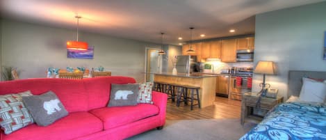 TV, Netflix, smarthøyttalere og strømmetjenester