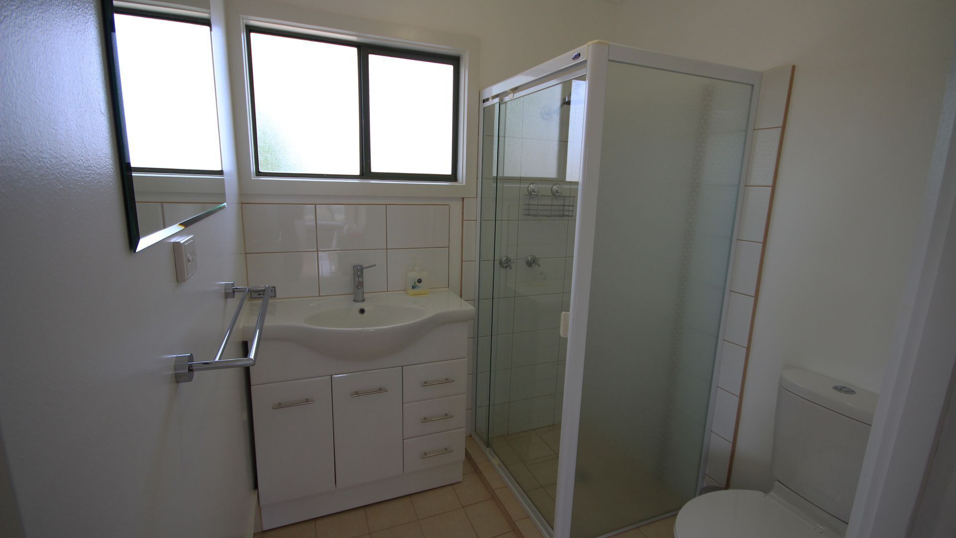 Clare View COTTAGE (pet friendly) Sleep 4 — image 7