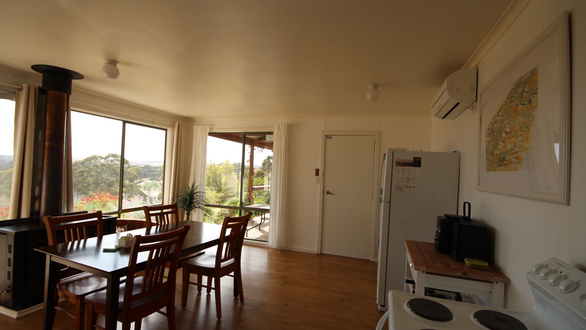 Clare View COTTAGE (pet friendly) Sleep 4 — image 5