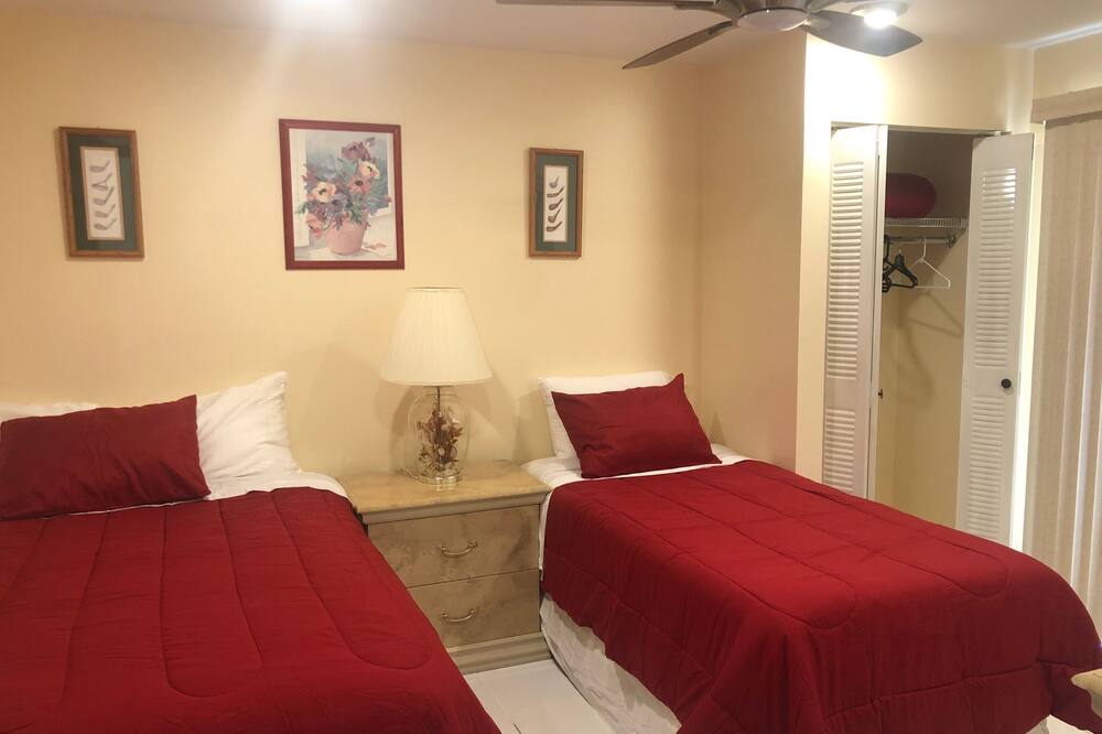 Deerfield Beach Apartment