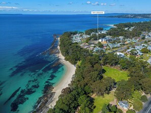 Beach nearby - Bay Breeze Summary:<br>M (Huskisson)