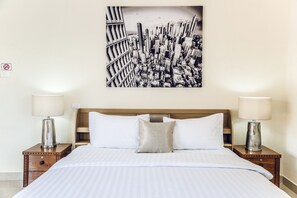 8 Schlafzimmer, Internetzugang