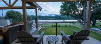 Packsaddle Paradise - Utrolig udsigt med privat strand indgang til Lake LBJ