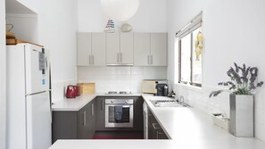 Microwave, dishwasher, coffee/tea maker