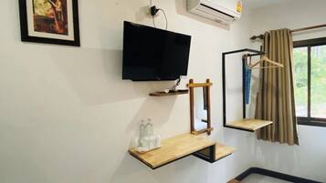 Standard Double Room | Premium bedding, in-room safe, blackout drapes, soundproofing