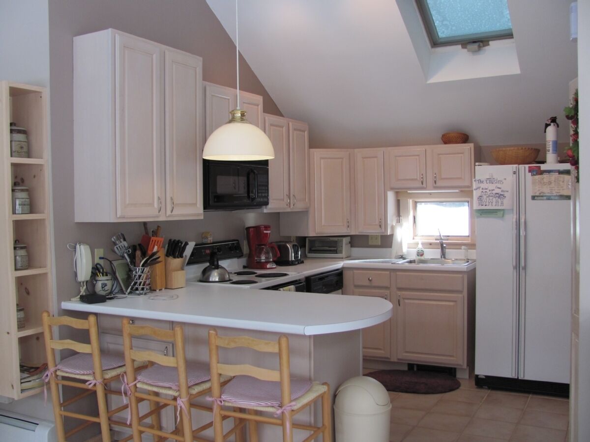 Family Ski & Summer  house 1.5 miles to Okemo, Close to Lakes