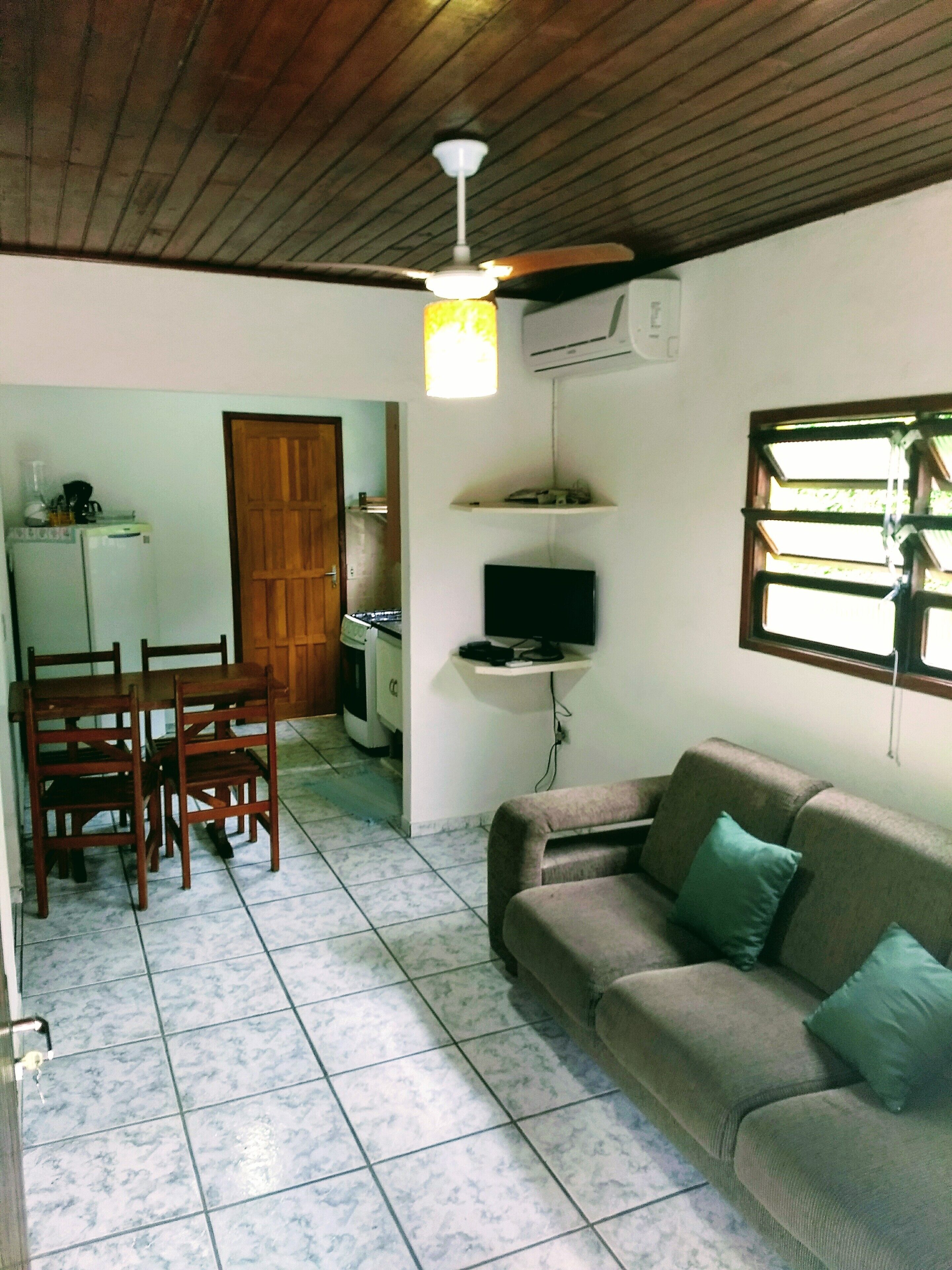 4 2 and 3 bedroom houses (living room, kitchen, bathroom, barbecue and furniture)