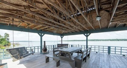 Lily Pad Lake House @ Lake Fork