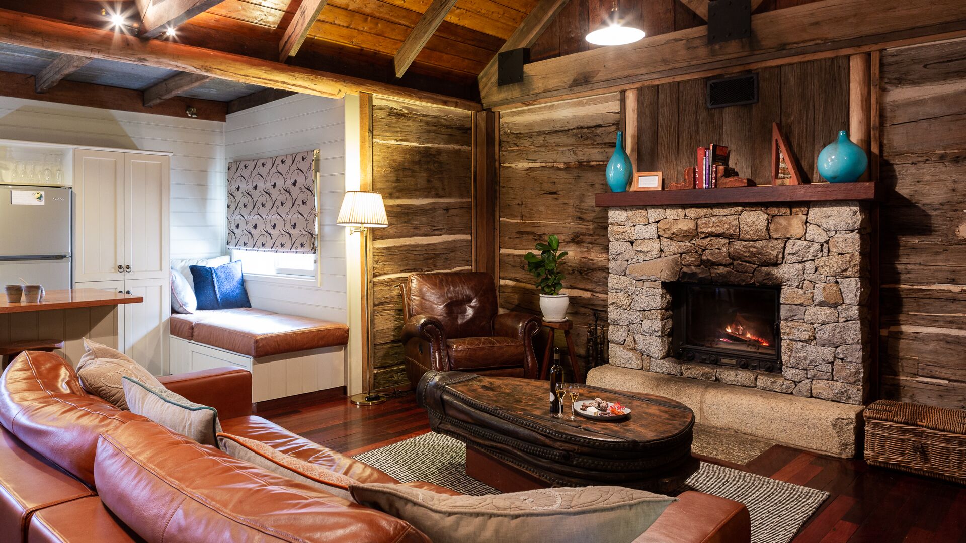 1860 Luxury Accommodation