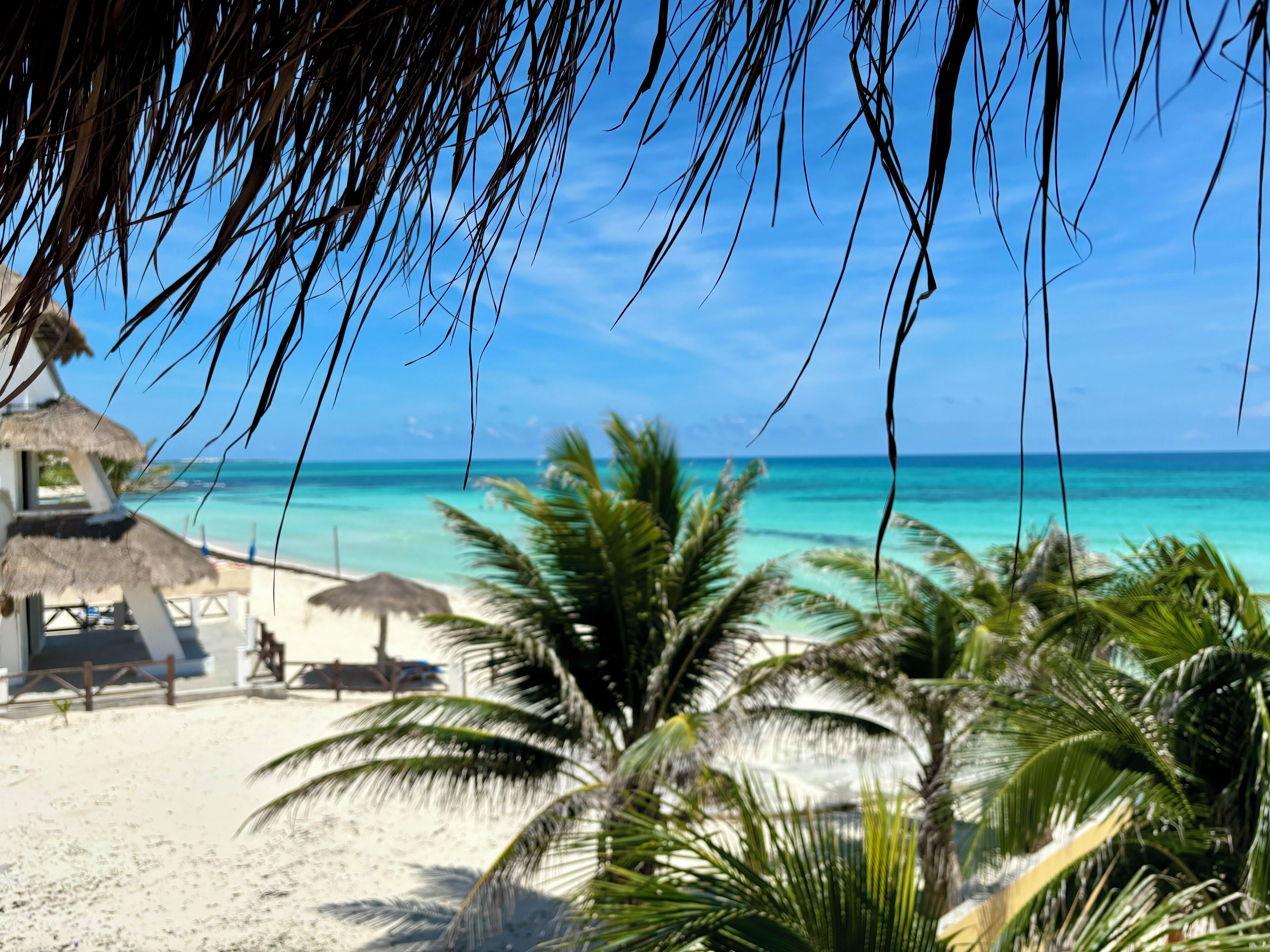 Am Strand, Liegestühle, Strandtücher