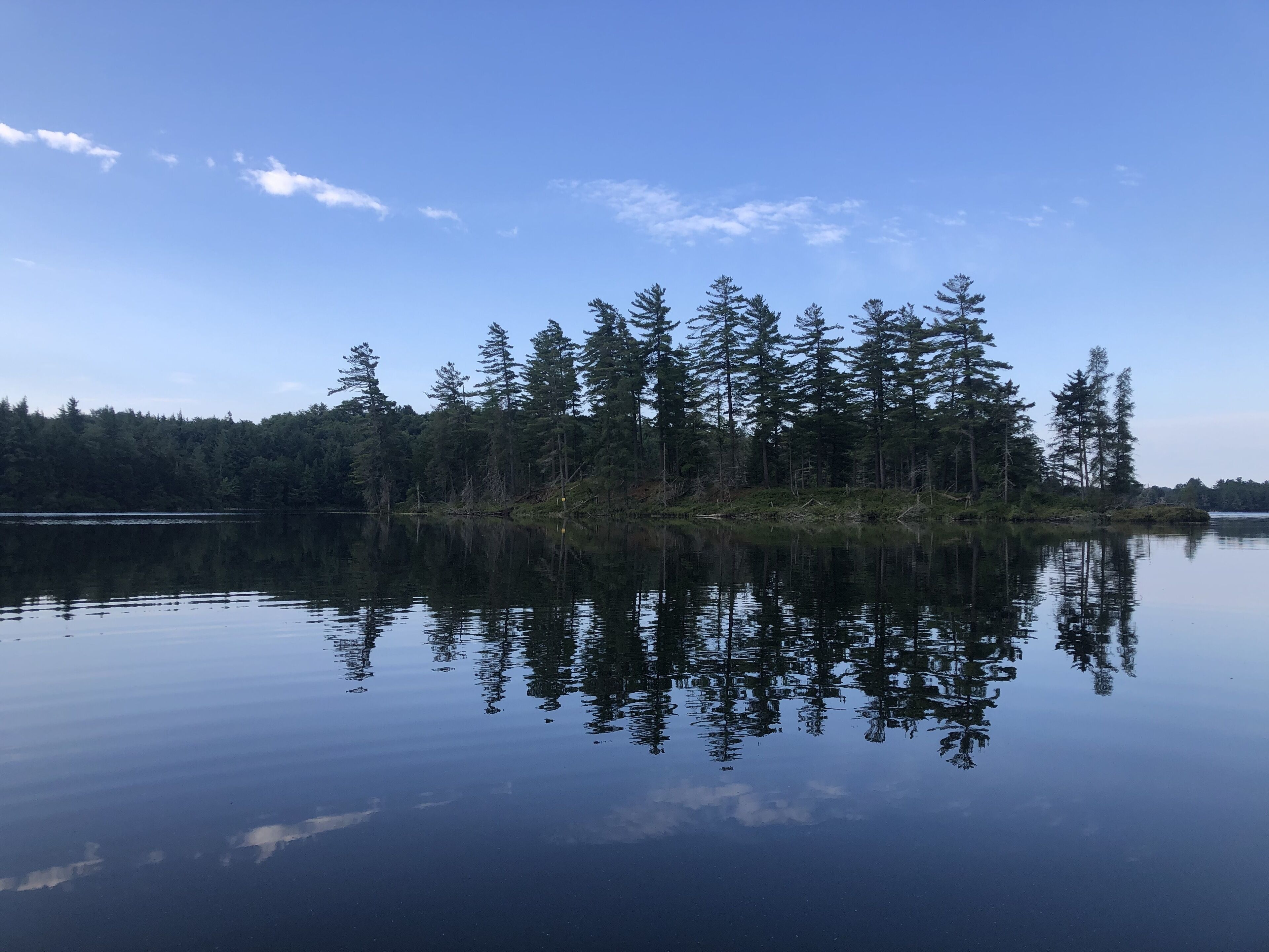 Romantic Lakeside Dream Cabin
