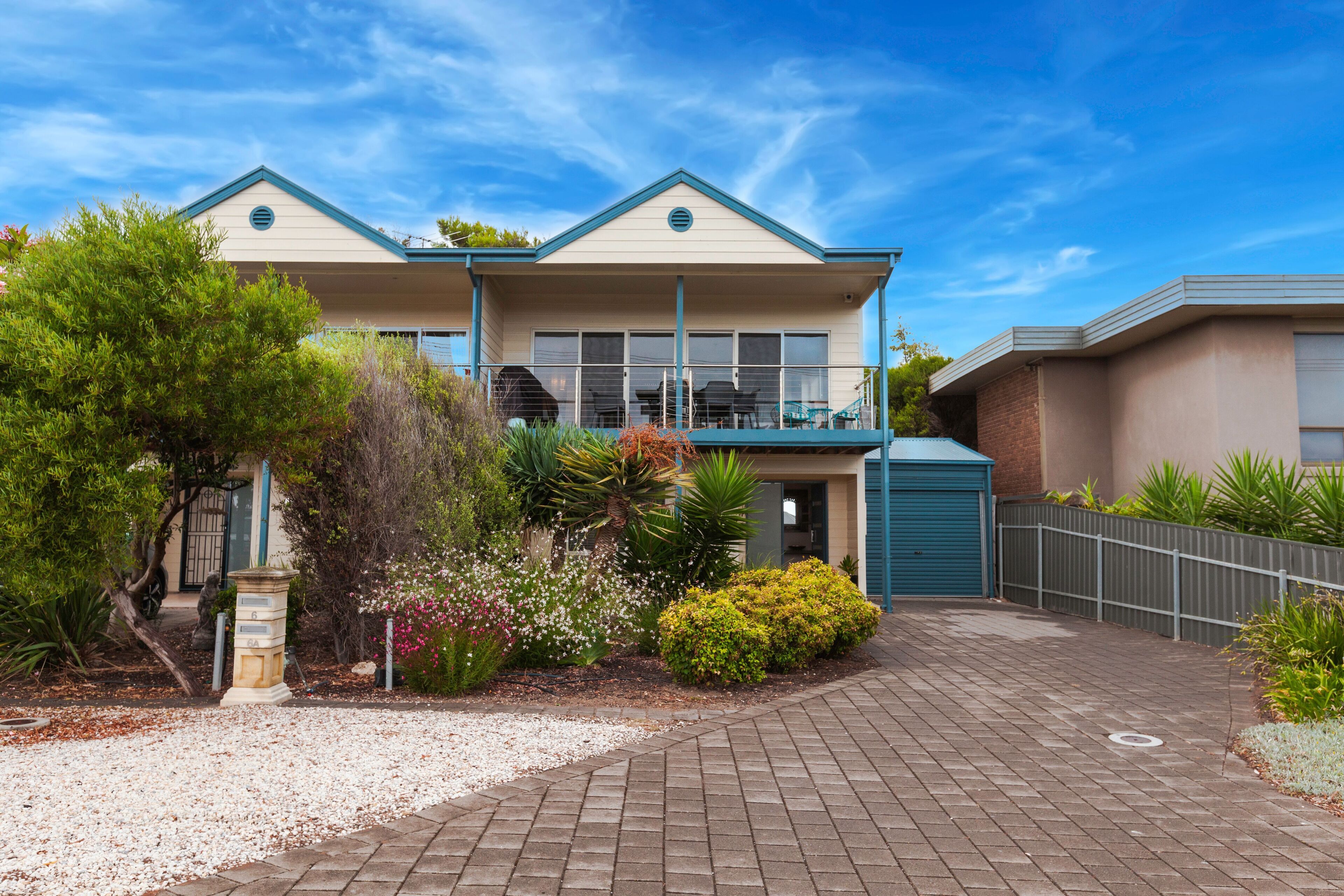 Bella Vista Beach House — image 25