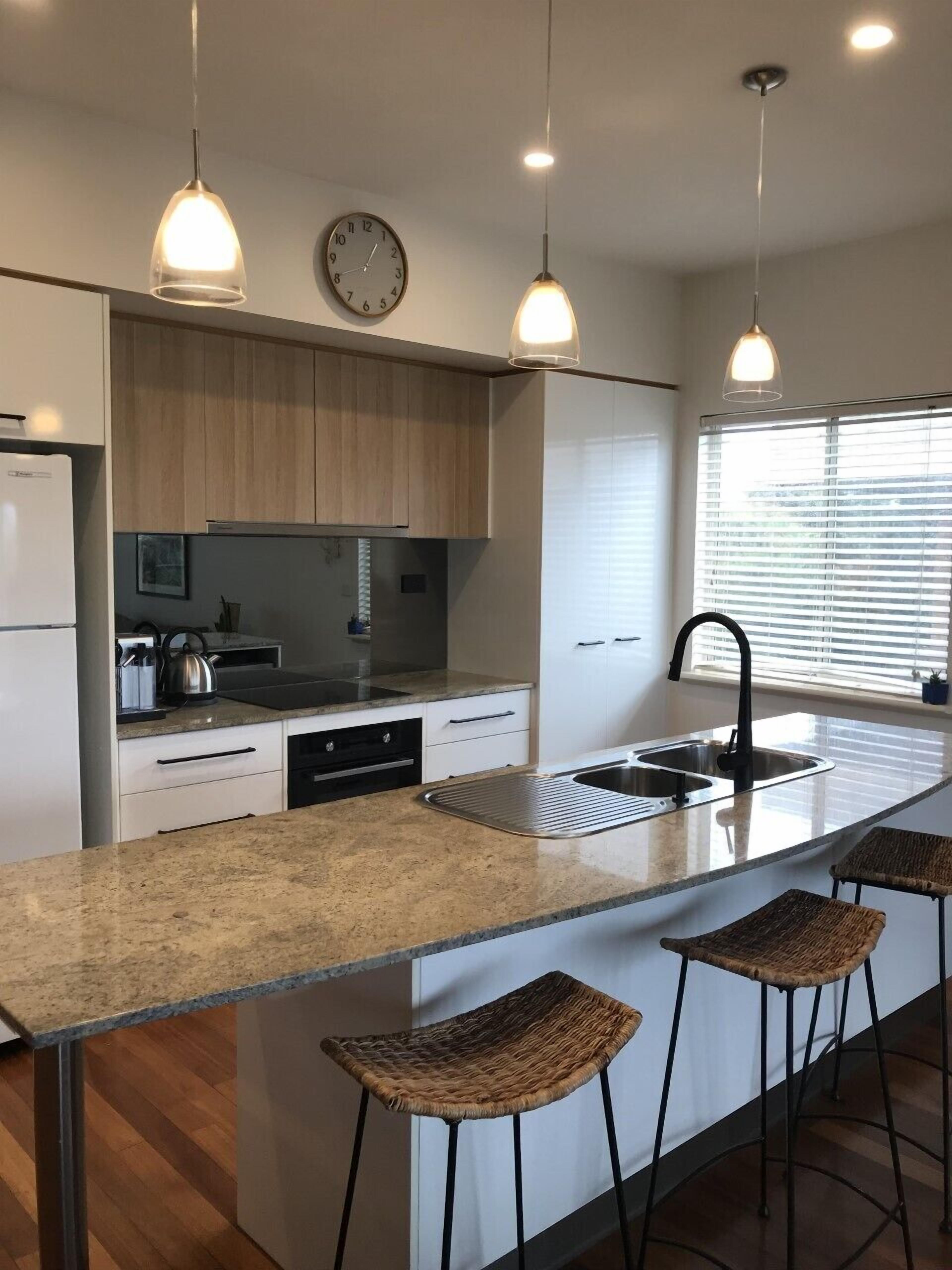 Bella Vista Beach House — image 11