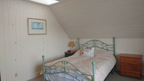8 habitaciones, escritorio, wifi gratis y ropa de cama