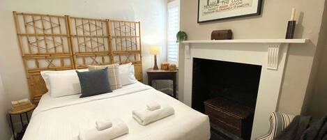3 bedrooms, iron/ironing board, travel cot, WiFi