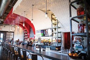 Bar (en la propiedad)