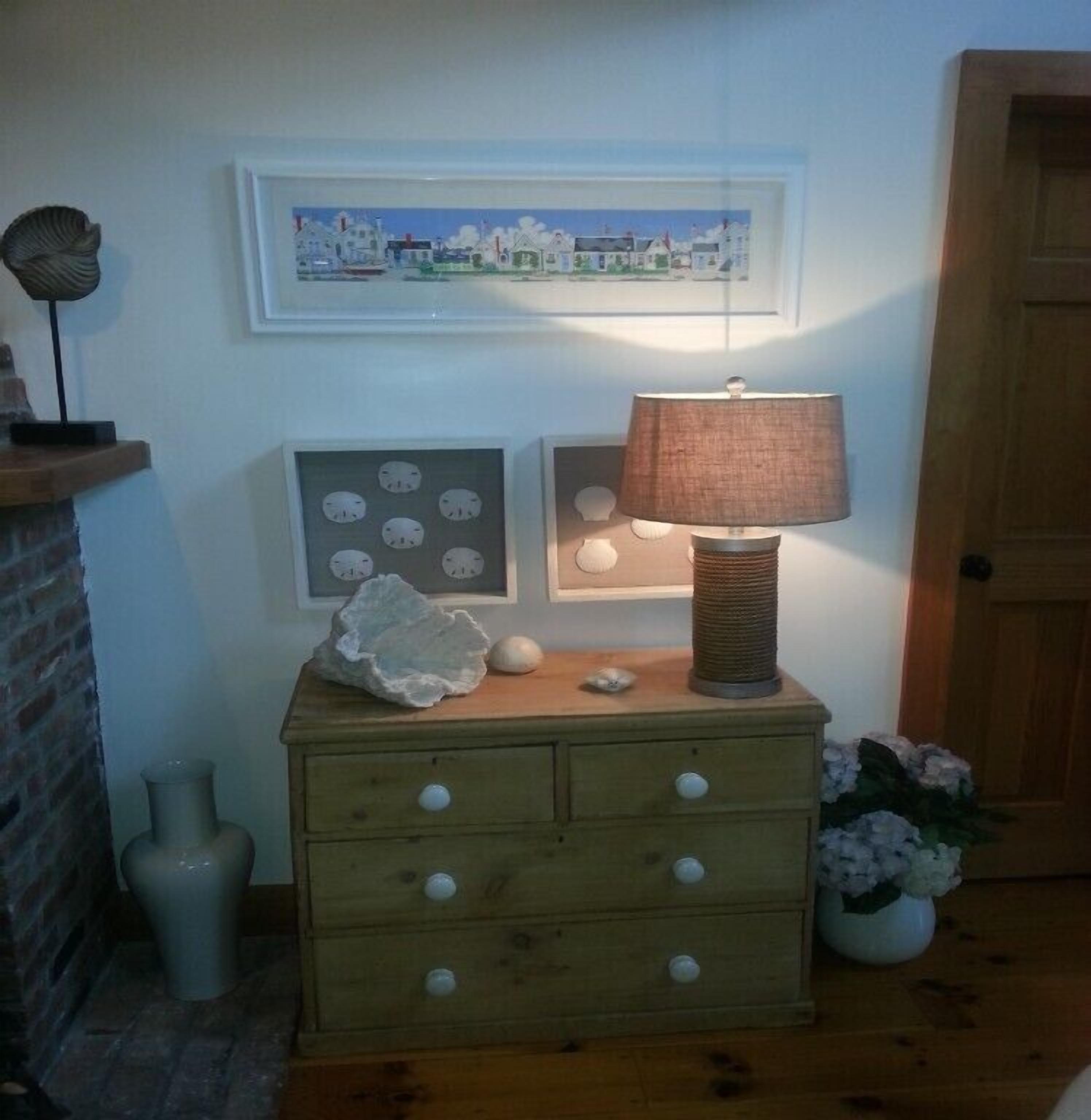 Great 5BR Compound Off Cliff Rd! Short Walk to Town & Beach!