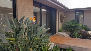 Exterior detail - Berrilee bed and breakfast (Berrilee/ Berowra Waters)
