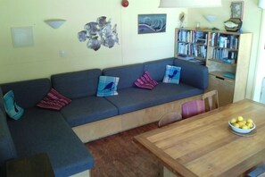 Kinderspielzeug, Bücher