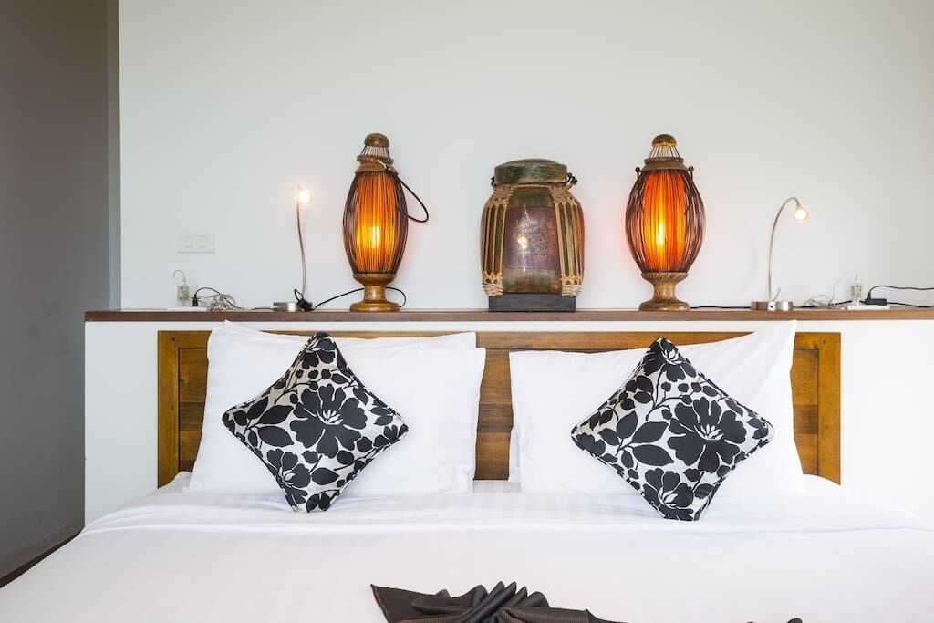 6 Bedroom Panoramic Sea View Villa Angthong Hills