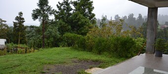 Nabucco Guesthouse, Close to beach Botanic Garden Petra Castle Tsitsinatela Park