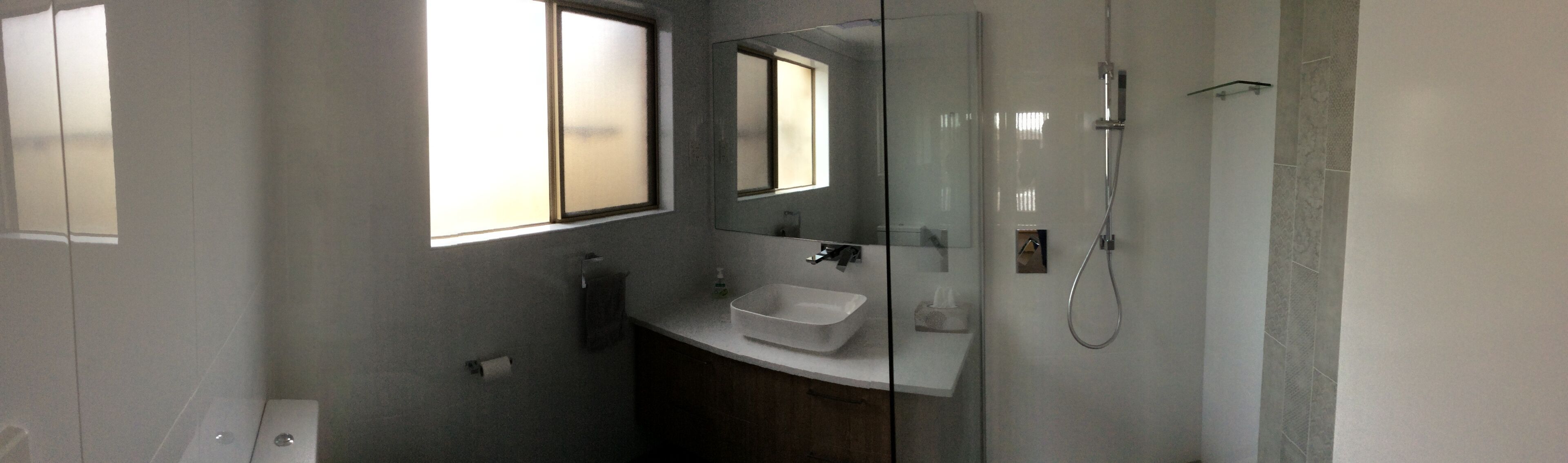 Waterfront Luxury Living in this well equipped and beautifully maintained home! — image 17