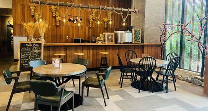 Super Hotel Thilawa