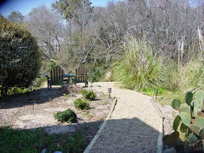 Second Nature-Beautiful, Natural Setting, Private Pool, 2 Kayaks,