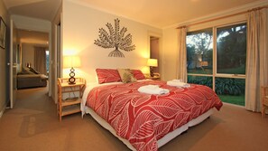 3 chambres, fer et planche à repasser, lit parapluie, Wi-Fi