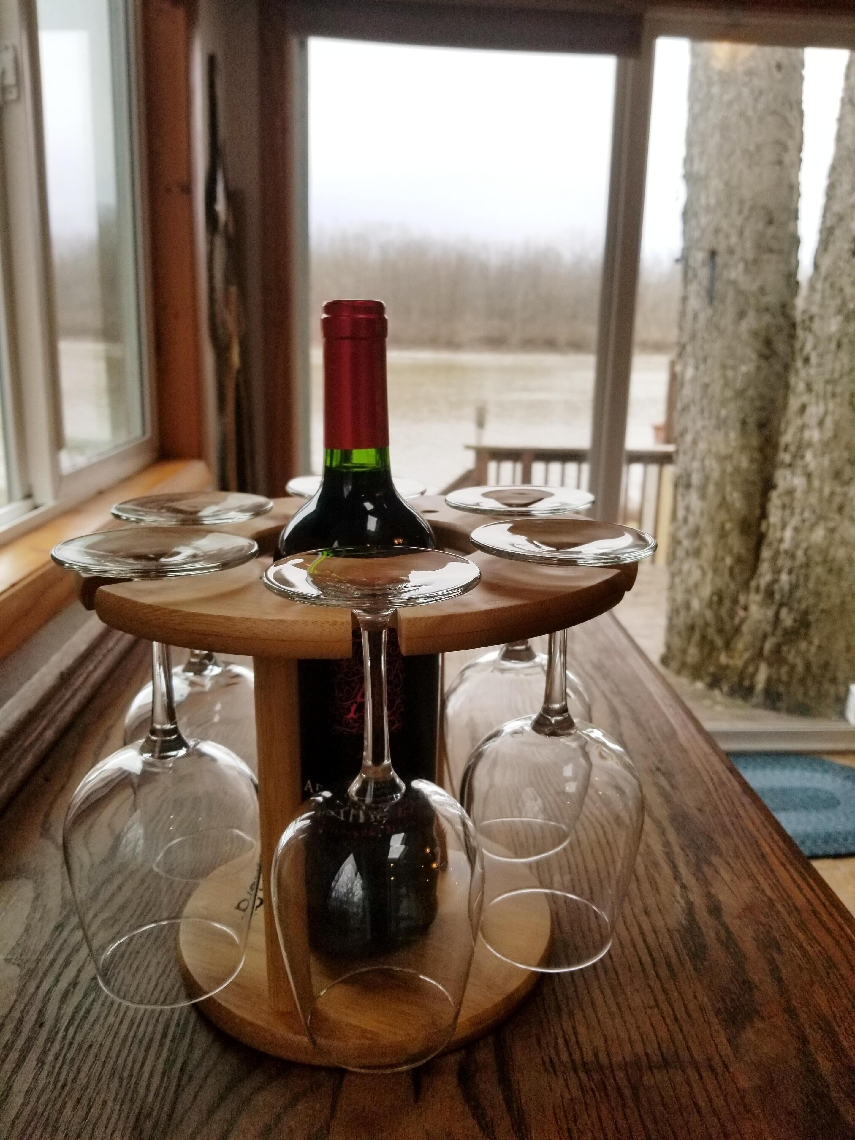 Waterfront Cottage - Free Kayaks - Long Term Stays - Hot Tub - Pets Welcome