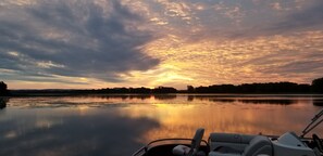 Unclassified image, 4 of 19, button