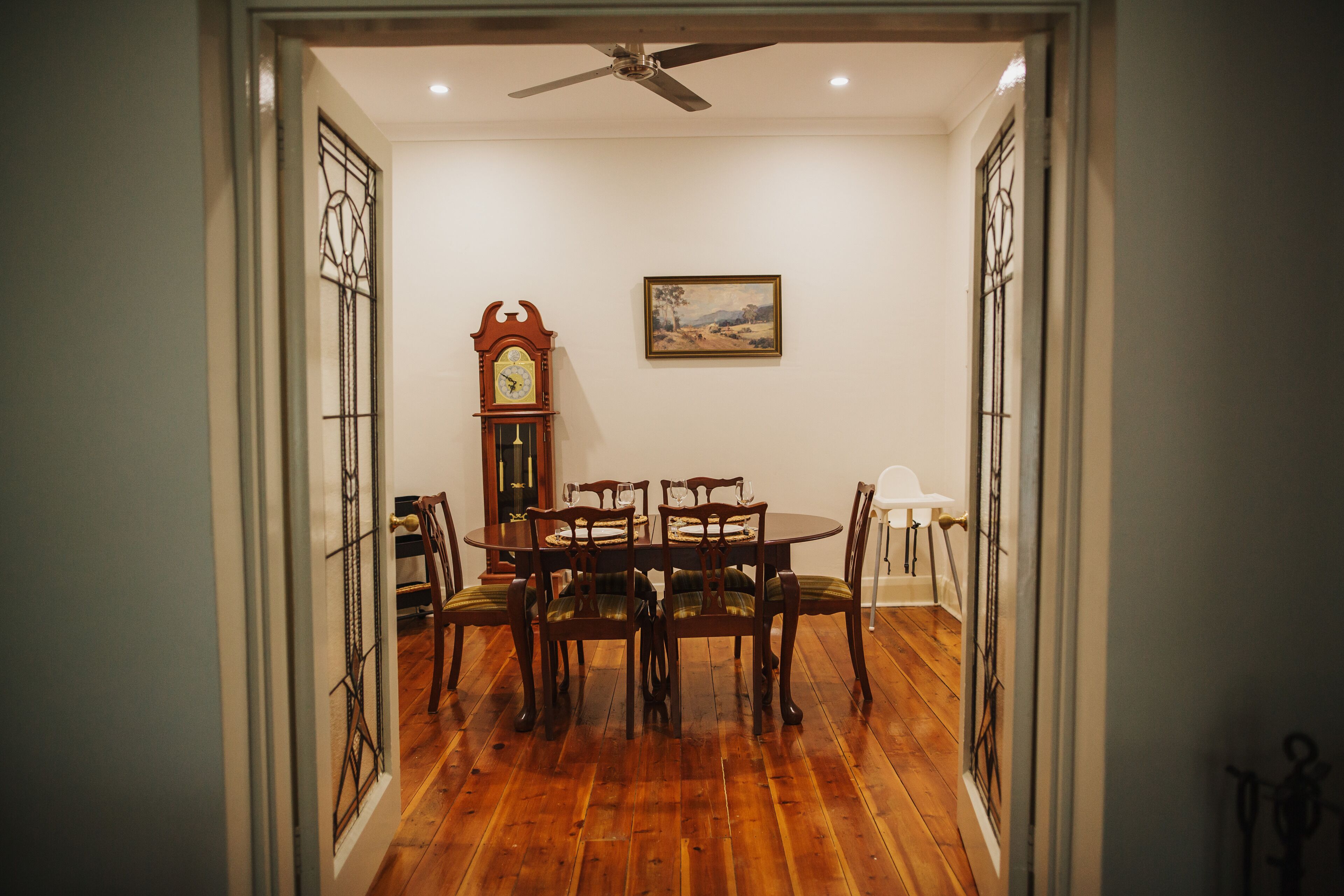 Cooke Cottage- Right on the Riesling Trail — image 11