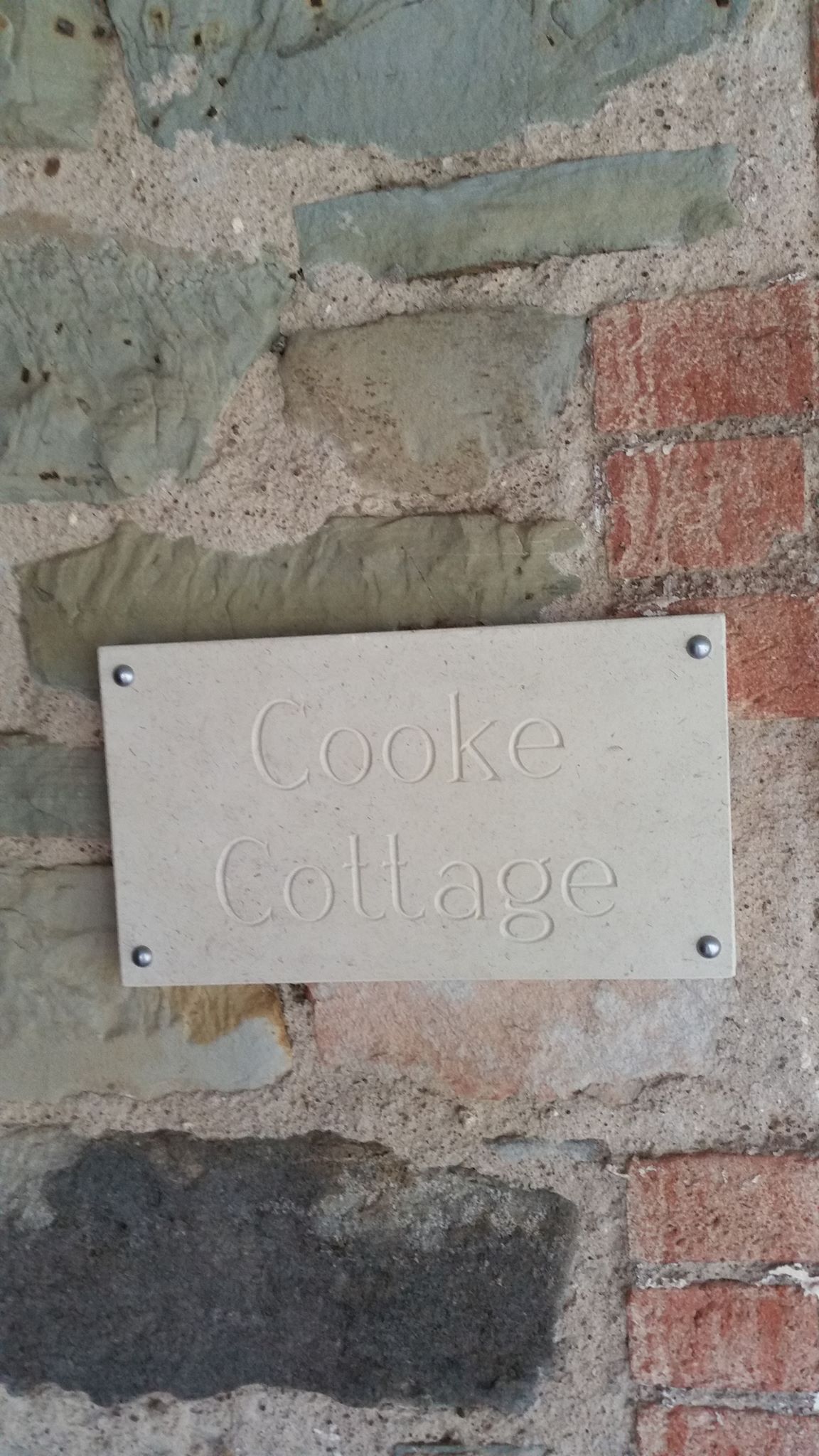 Cooke Cottage- Right on the Riesling Trail — image 23
