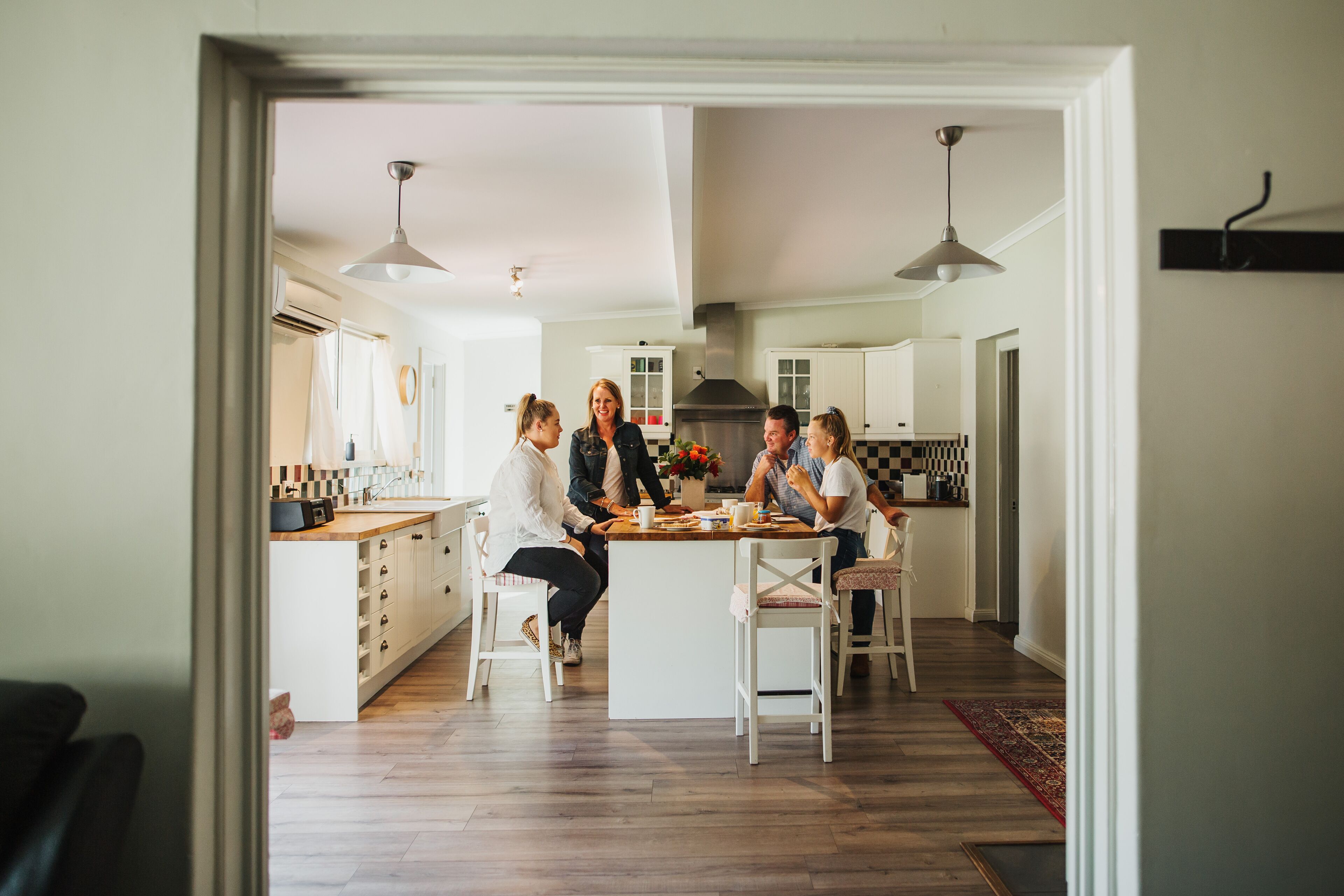 Cooke Cottage- Right on the Riesling Trail — image 2