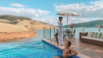 Outdoor pool, a heated pool