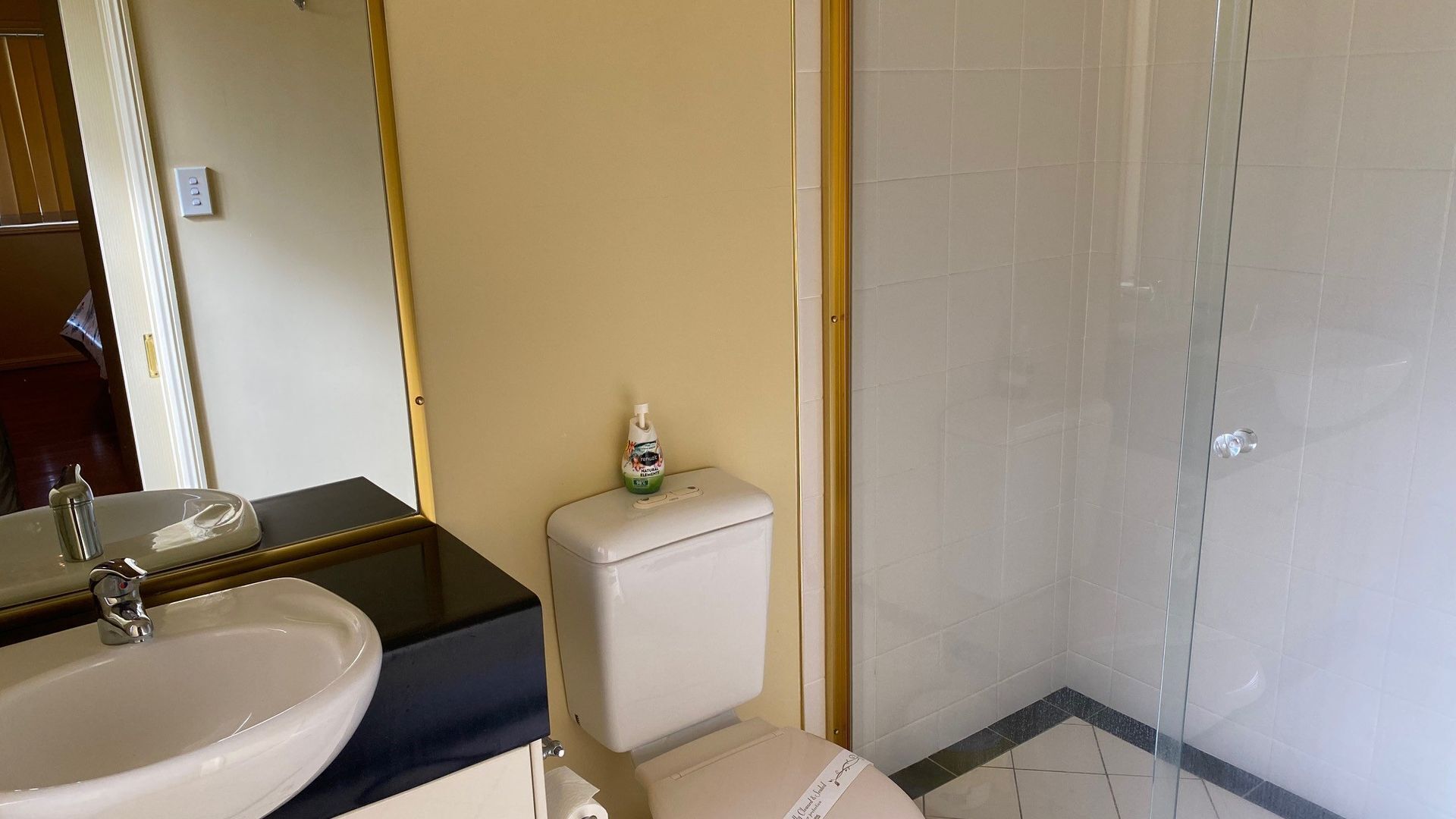 Indigo Place 1 - Rainbow Beach. Just Metres From The Pristine Surf Beach!. Aircon — image 13